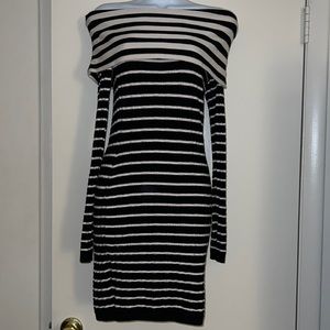 Guess Regina cowl neck- off the shoulder dress